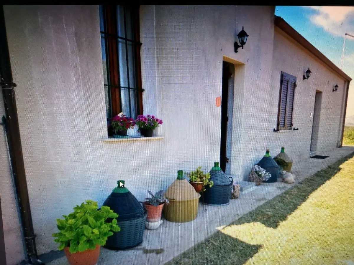Su Cuile Historical Country House With Barbecue Martis Tatil Evi